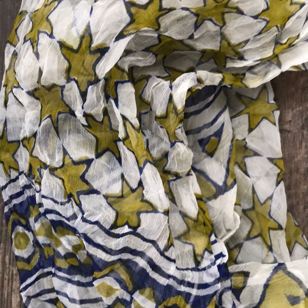 Star scarf
